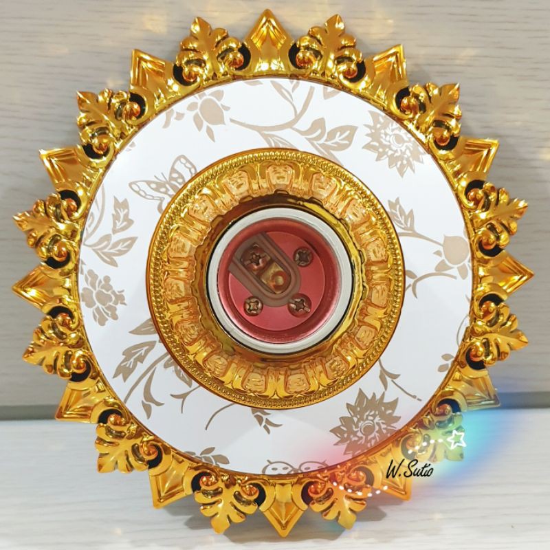 Fitting lampu / fitting hias / fitting lampu plafon / fitting pvc