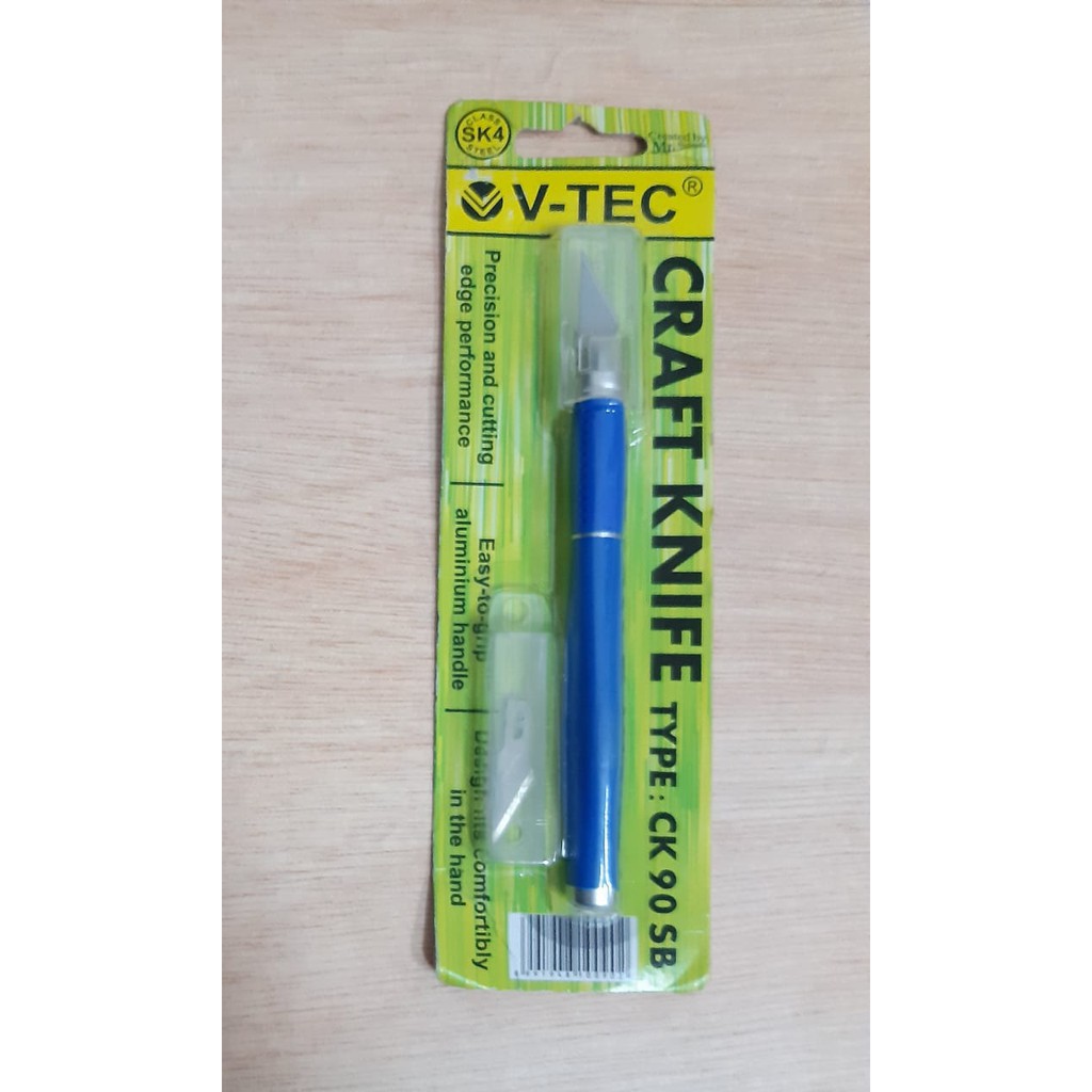 

PISAU UKIR CUTTER CRAFT KNIFE CK 90 SB PULPEN CUTTER 30 DERAJAT PEMOTONG KERTAS