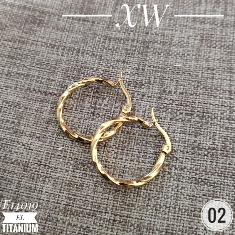 Anting Titanium Gipsy dm 2cm warna Gold E14019-2
