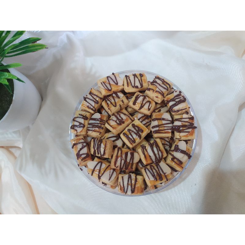 

choco almond cookies