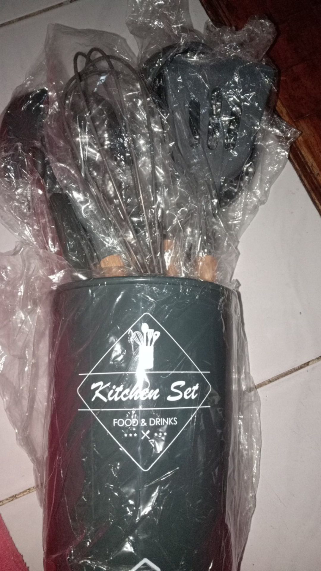 Hih Set 13 In 1 Silicone Utensil Peralatan Spatula Silikon Sutil Kitchen Set + 1 Wadah