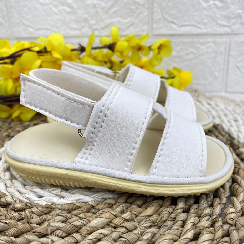 mandirishoesstore-SEPATU SANDAL ANAK LAKI-LAKI BUNYI 1 2 3 TAHUN GAY18