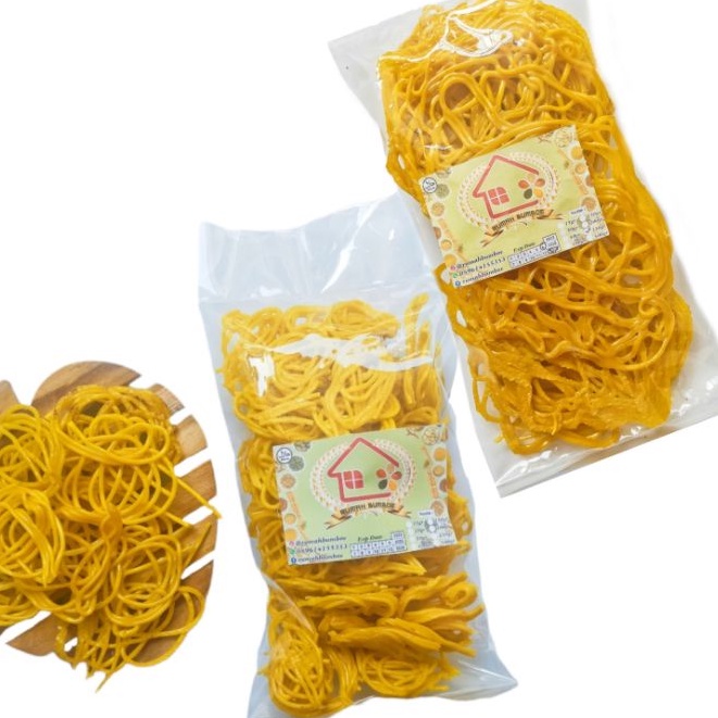 

(250 gr) KERUPUK MIE Kuning Mentah Krupuk Mi Bulat Kuning