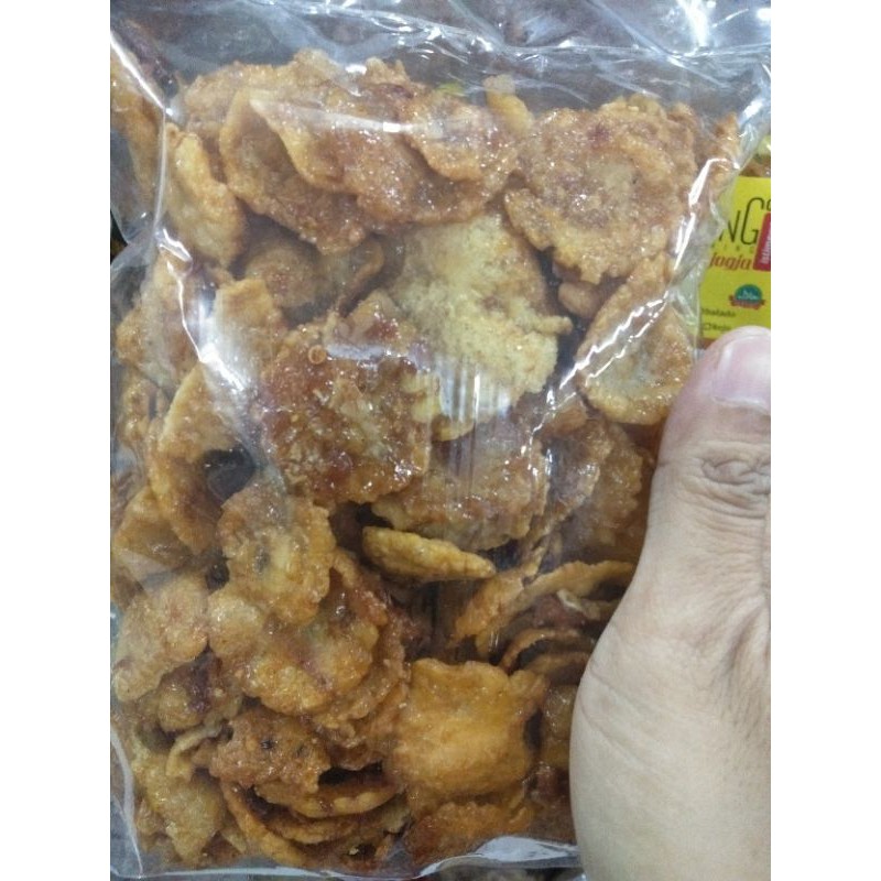 

Camilan emping pedas manis terbaru