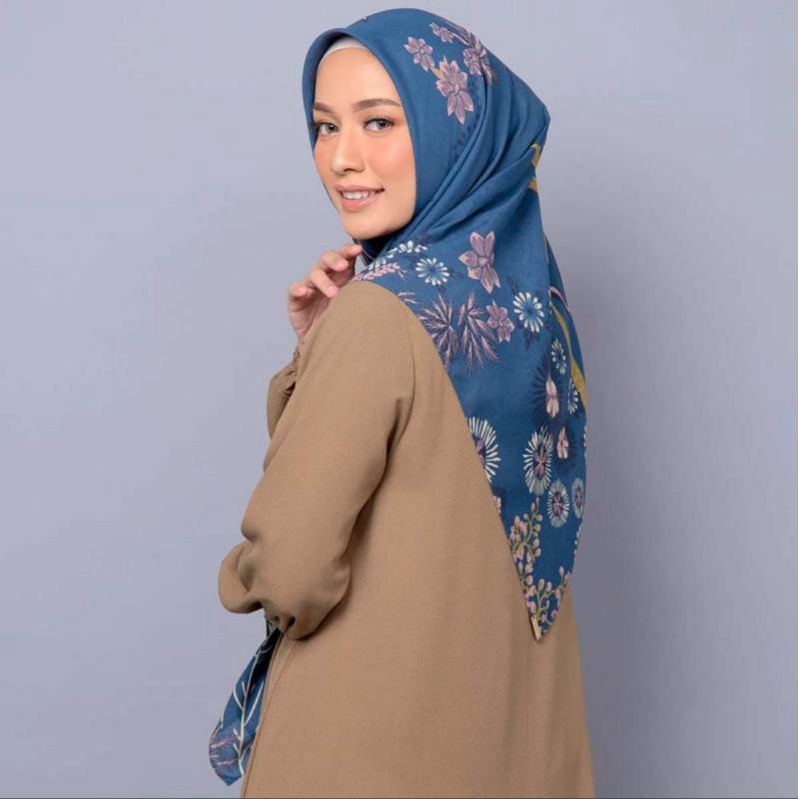 Yarra Scarf Kamiidea