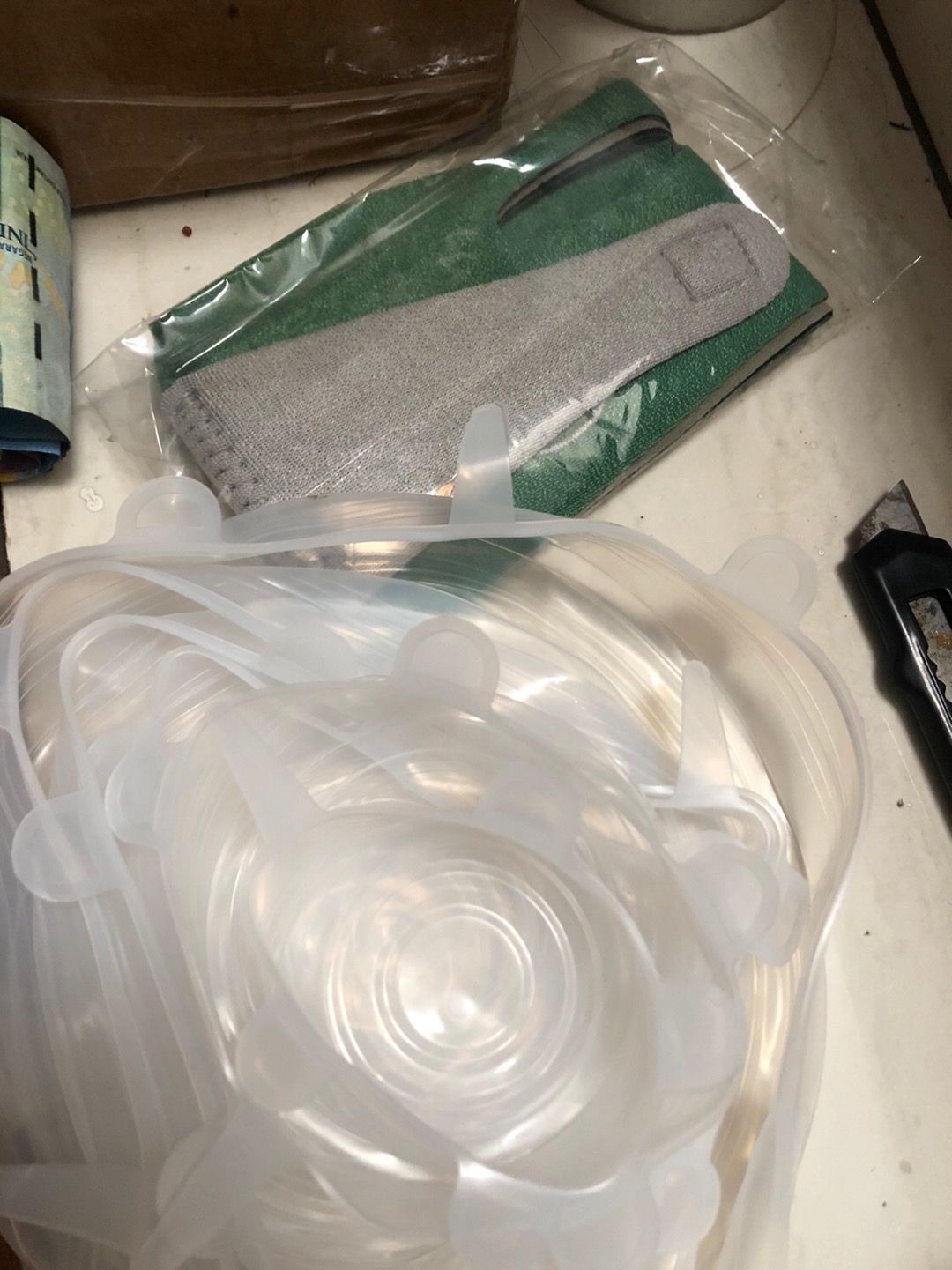 6pcs/set Penutup Wadah Makanan Dengan Bahan Silikon Elastis Dapat Digunakan Kembali