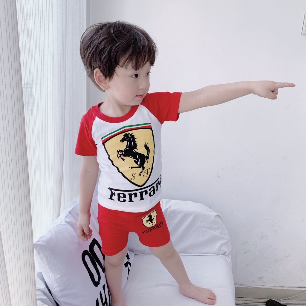 baju bayi Ferrari Baru Anak Laki-laki Lengan Pendek T-shirt + Celana Pendek Set Anak Tampan Lengan Pendek Dua Potong