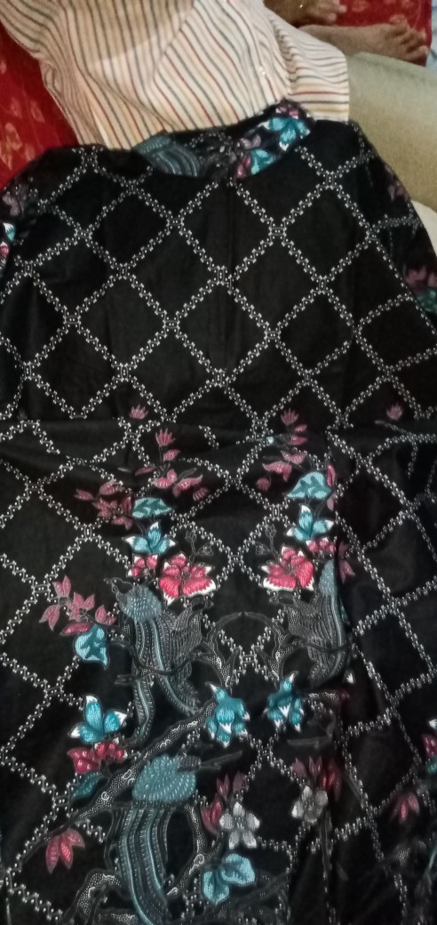 Batik Couple Keluarga Sania Ruffle Ori Ndoro Jowi Dnt Motif Rantai Abu