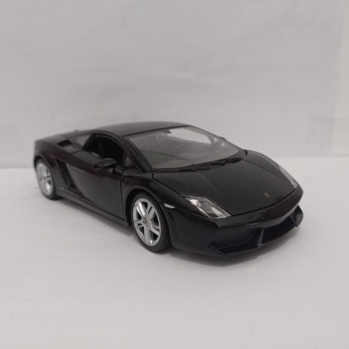 Diecast Lamborghini Gallardo LP560-4 Black Welly 1:24 mobil mainan