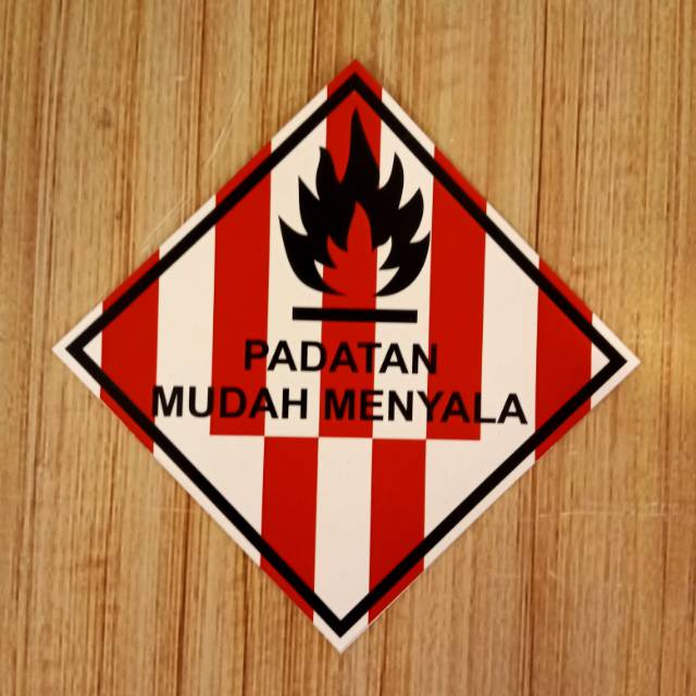

Stiker K3 rambu safety padatan mudah menyalah. UK 10x10cm