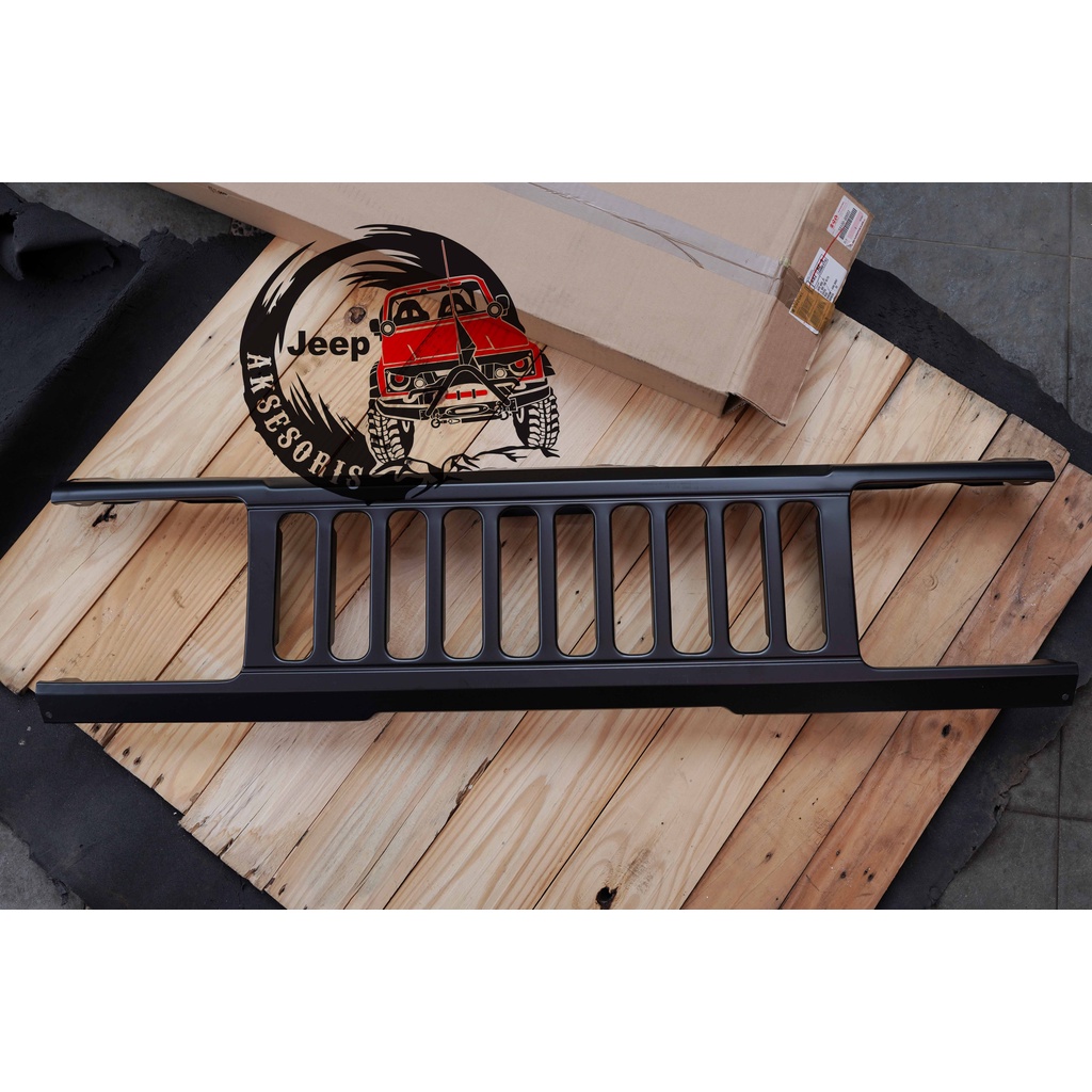 Jual grill jimny sierra atau grill jimny trepes Original SGP Japan