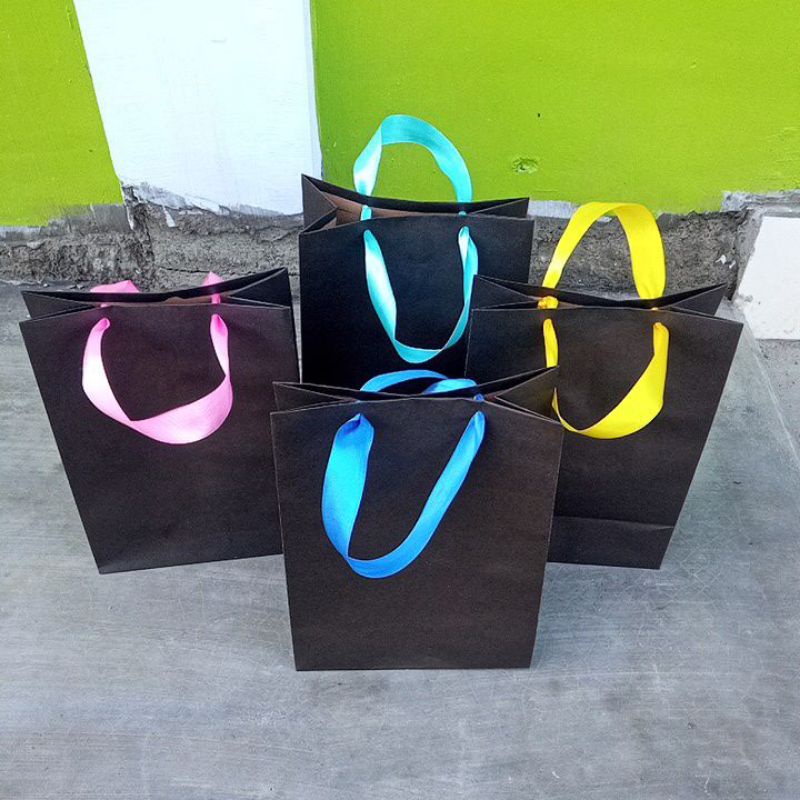 paperbag hitam, paperbagsouvenir