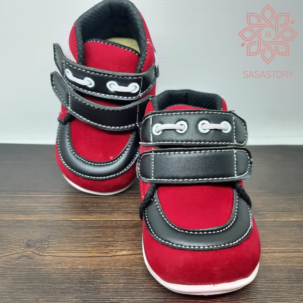 Sasastory Sepatu Boots Anak Laki Laki Sol Bunyi Usia 1 2 3 Tahun Sepatu Boot Anak Perempuan Sol Bunyi Usia 1 2 3 Tahun Sepatu Formal Anak Laki Laki Sepatu Main Anak Perempuan Sepatu Warna Warni Balita Sepatu Balita GA04