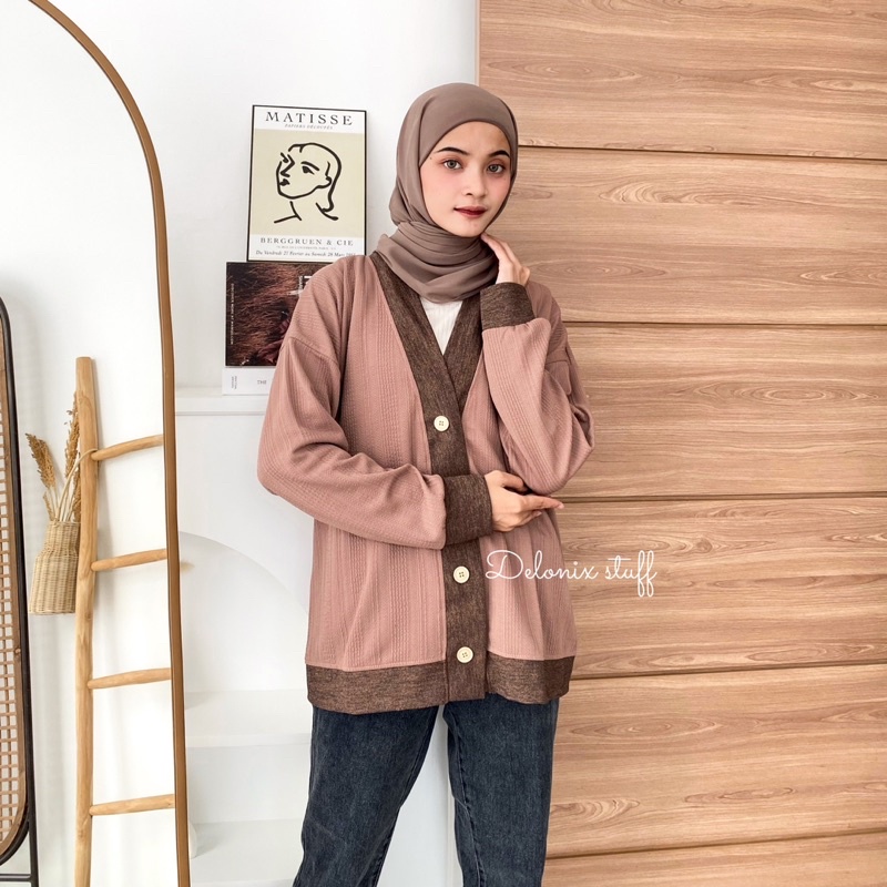 Radelia knit cardy