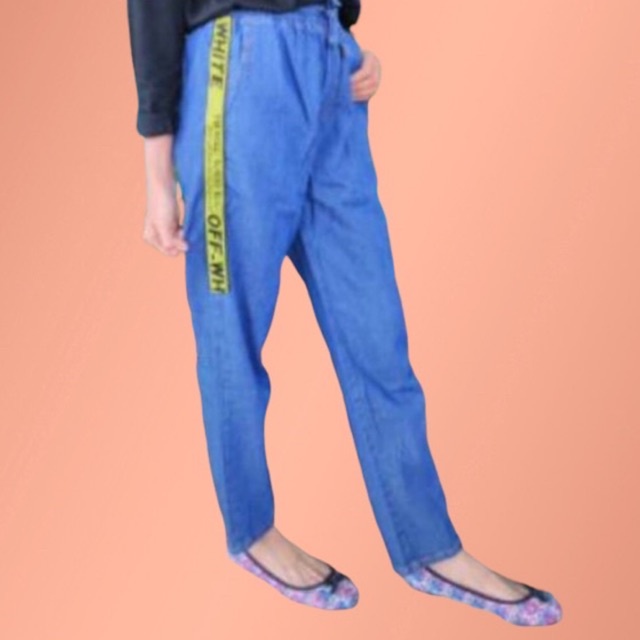Baggy off white setengah BAGGY PANTS JEANS