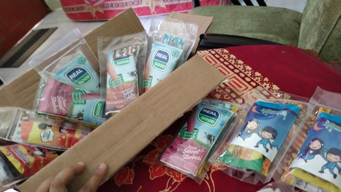 Paket Snack Angpao Lebaran