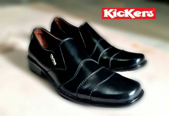 sepatu pria kickers kulit Swedian asli