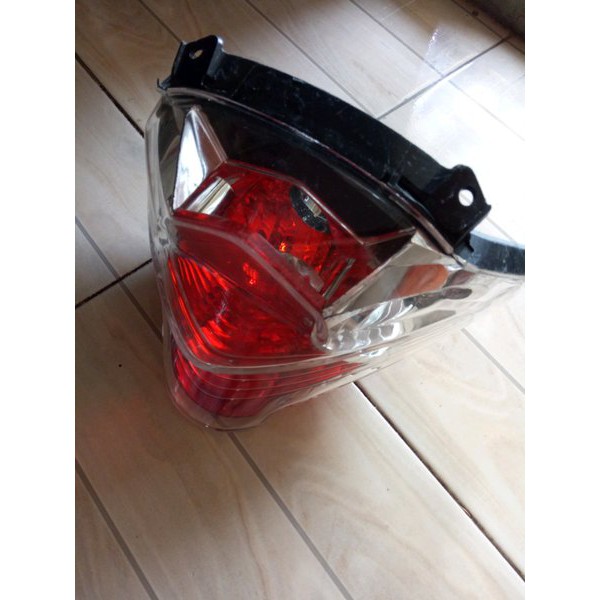 lampu belakang mio soul karburator 2007 2008 2009 2010 2011 2012
