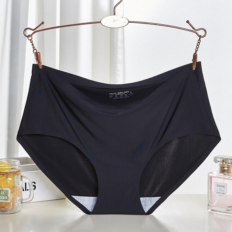 CELANA DALAM WANITA SEXY / CELANA DALAM SEAMLESS POLOS GOOD QUALITY