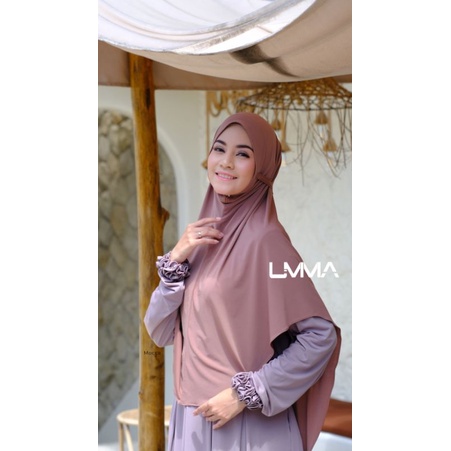 Bergo Niena Umma syari