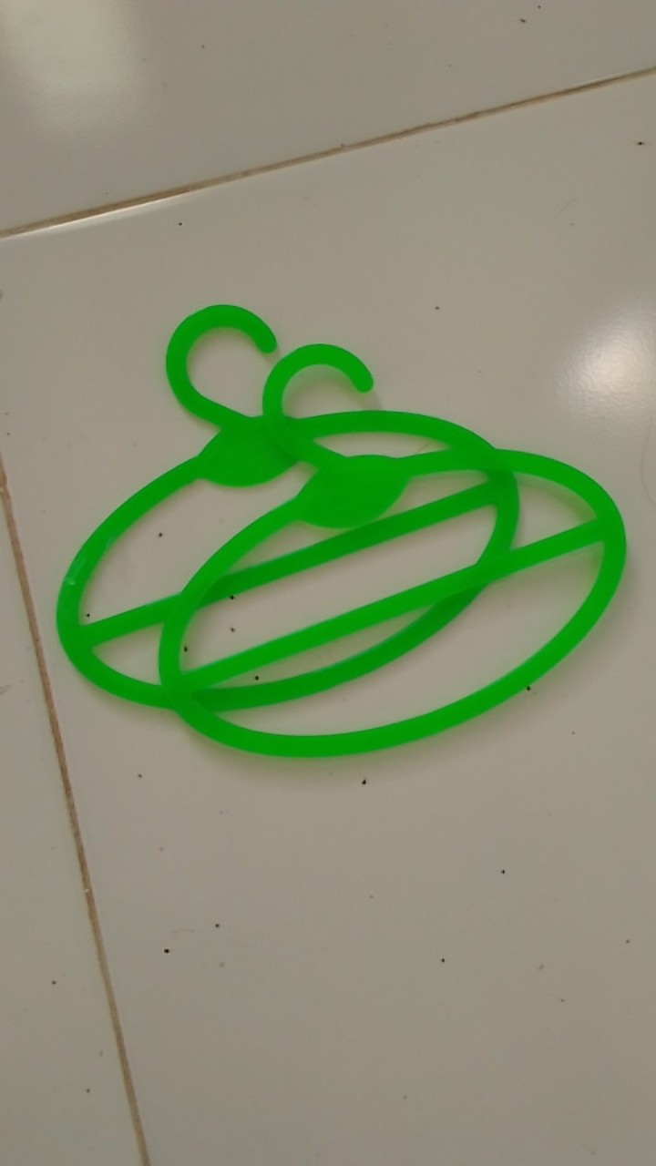 Ecer Hanger Oval Warna Satuan Per Pcs- Hanger Jilbab Lipat Pashmina Kain
