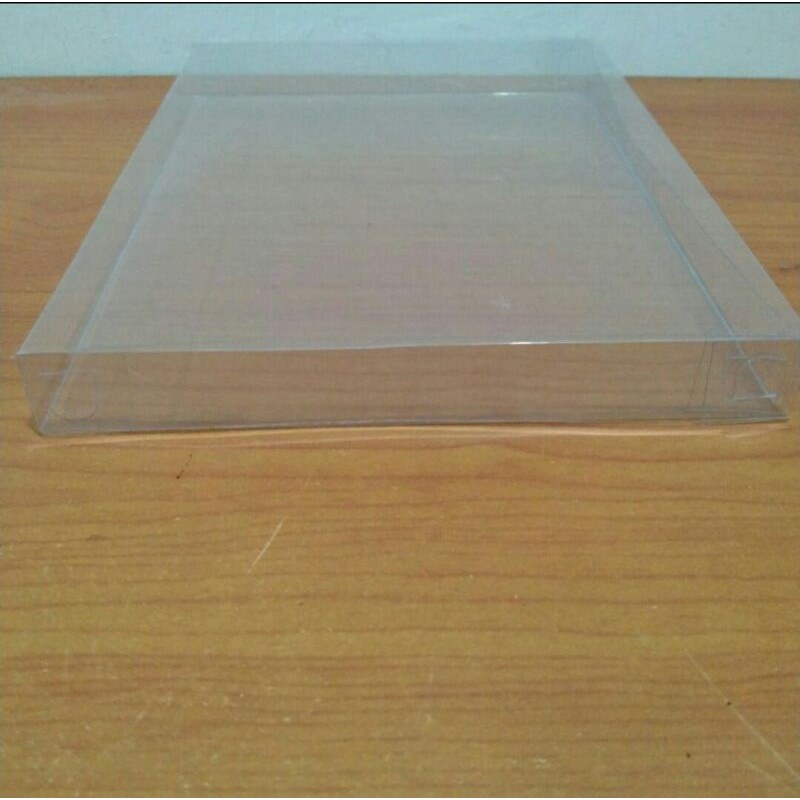 

kotak mika souvenir 24x16x3 dk eco