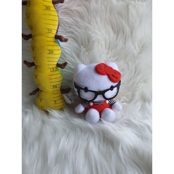 Hello Kitty kacamata (preloved)