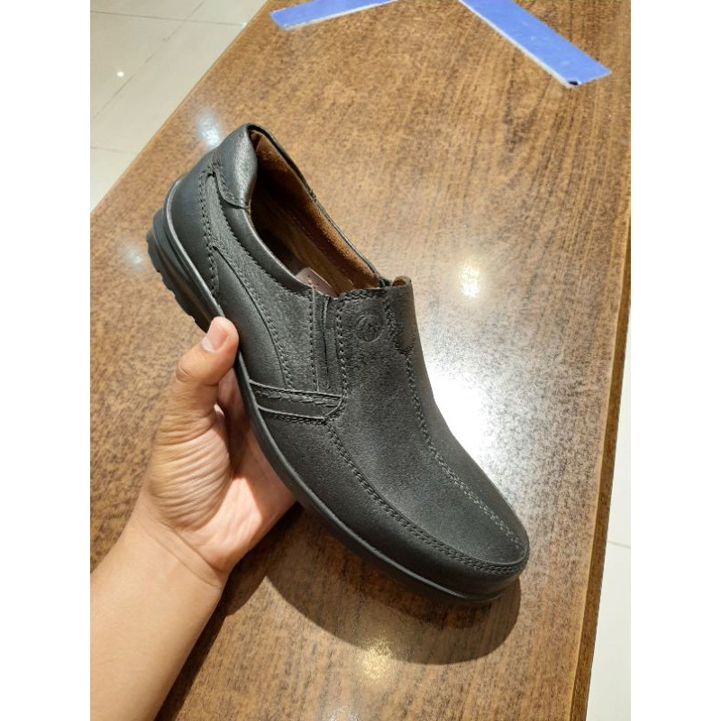 Sepatu Formal Pria Bahan Kulit Original Max Barens GM-2823 39-43