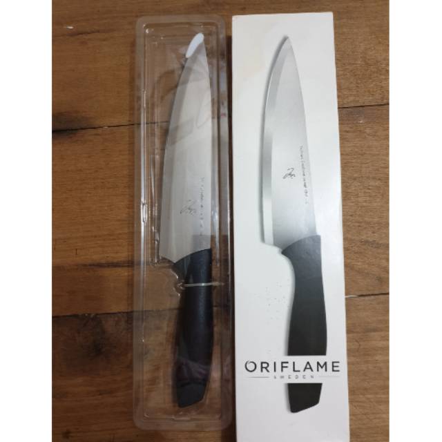 Pisau dapur tandatangan Chef Juna