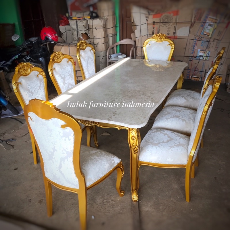 SET MEJA MAKAN UKIR GOLD MEWAH TOP MARMER.MEJA MAKAN 8 KURSI MEWAH (real pict )