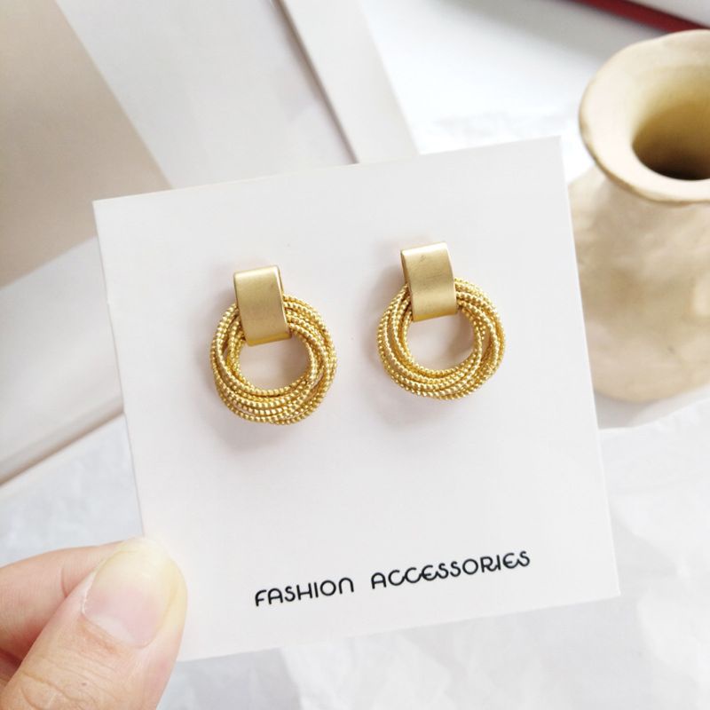 SIY  1 Pair Golden Metal Multi-layer Circle Winding Geometric Round Small Stud Earrings for Women Girl Party Fashion Jewelry