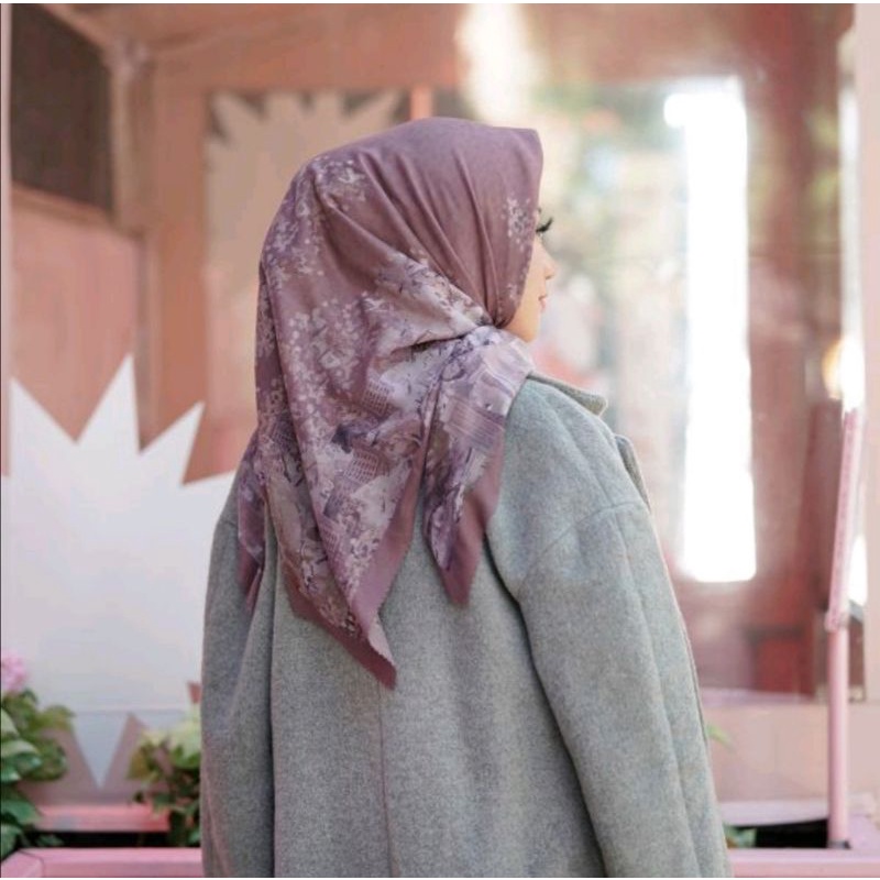 Preloved Buttonscarves New York Reborn Big Apple