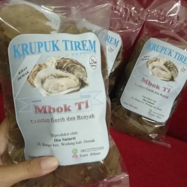 

Krupuk Tiram Khas Demak