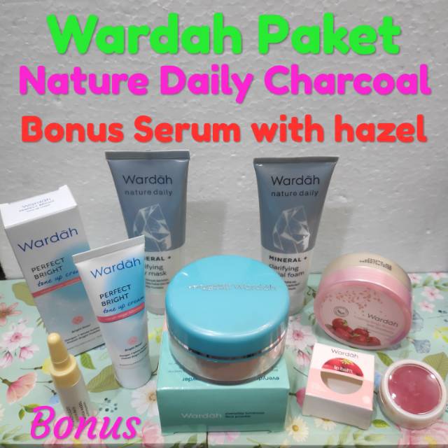 Wardah paket natural daily charcoal bonus serum