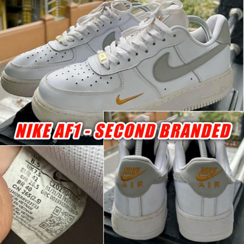 (PRELOVED) SEPATU SNEAKERS COWOK NIKE AF1 LOW 07 ESSENTIAL SECOND BRANDED