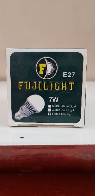 Lampu LED Fujilight Bulb Aluminium 7watt, warna cahaya putih