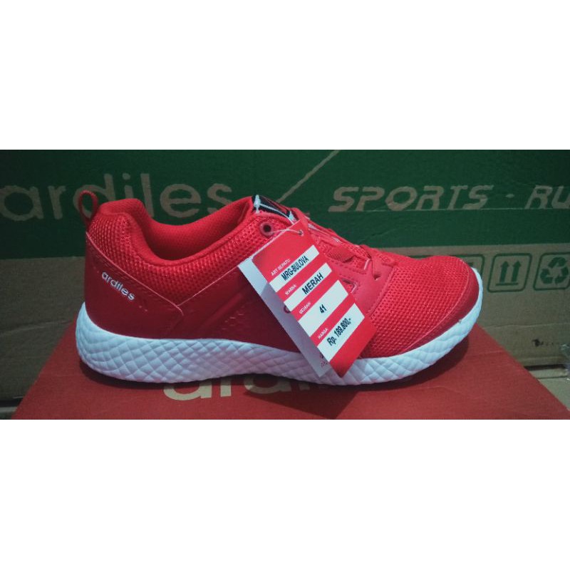 Ardiles Bulova Merah