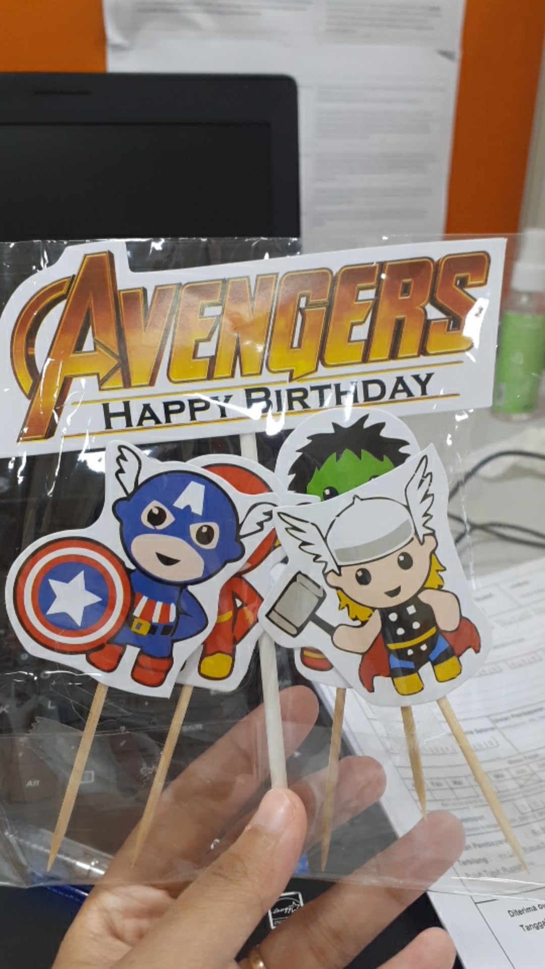 Cake Topper Karakter / Cake topper kertas Aneka Karakter