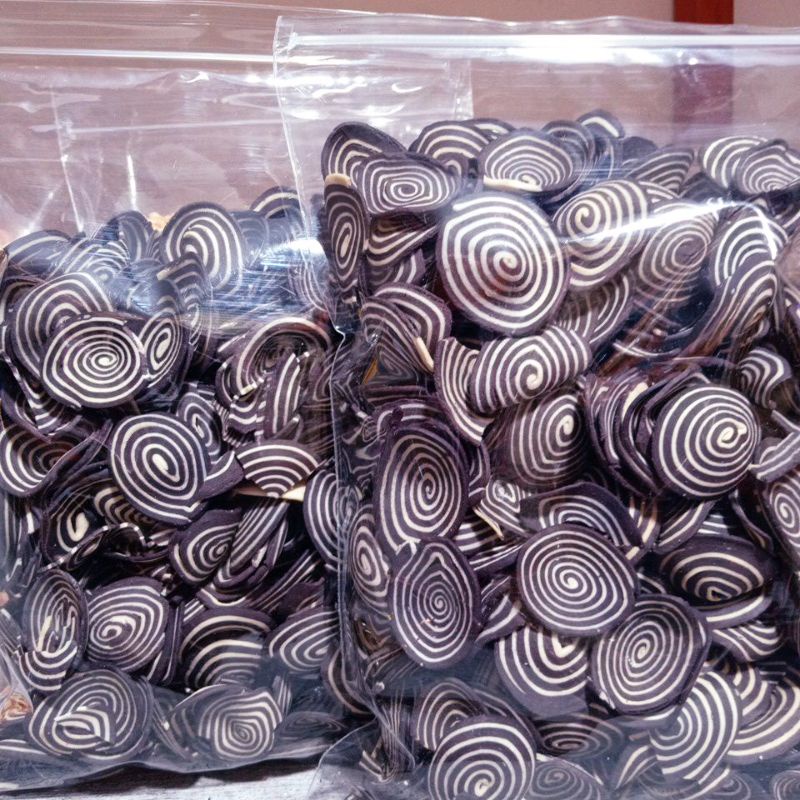 

KUPING GAJAH MINI HITAM MANIS 500Gram