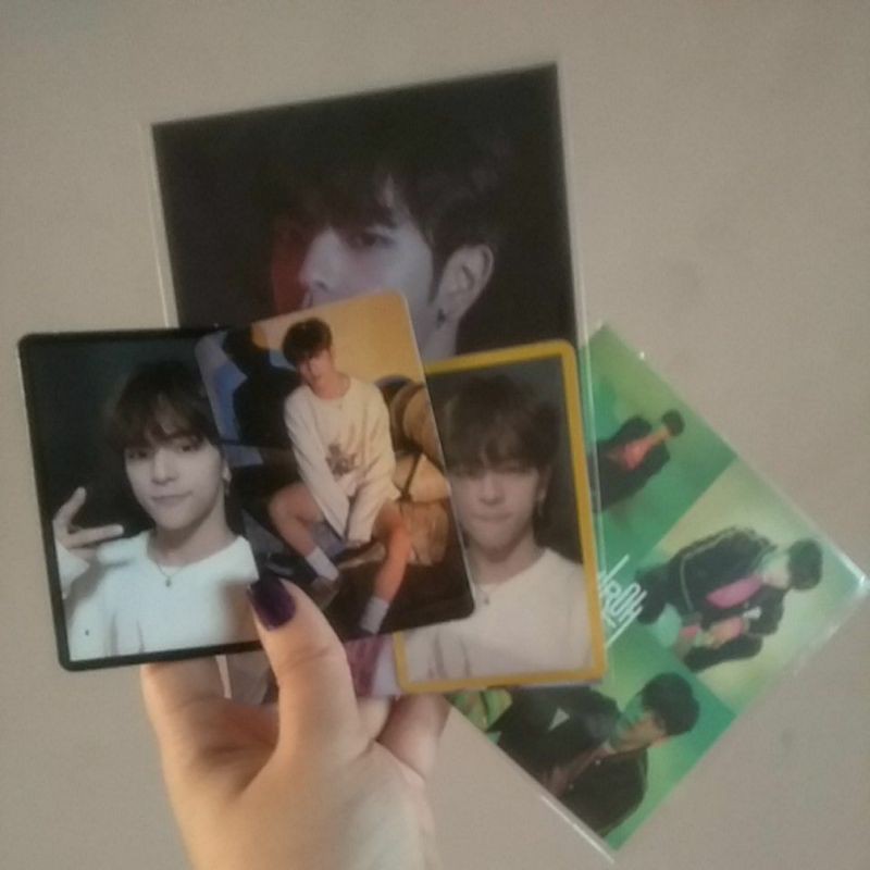 Kim Woojin Yellow Wood photocard postcard / Miroh sticker