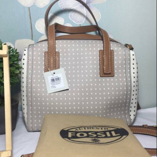 Fossil Emma Satchel Grey Heart (preloved)