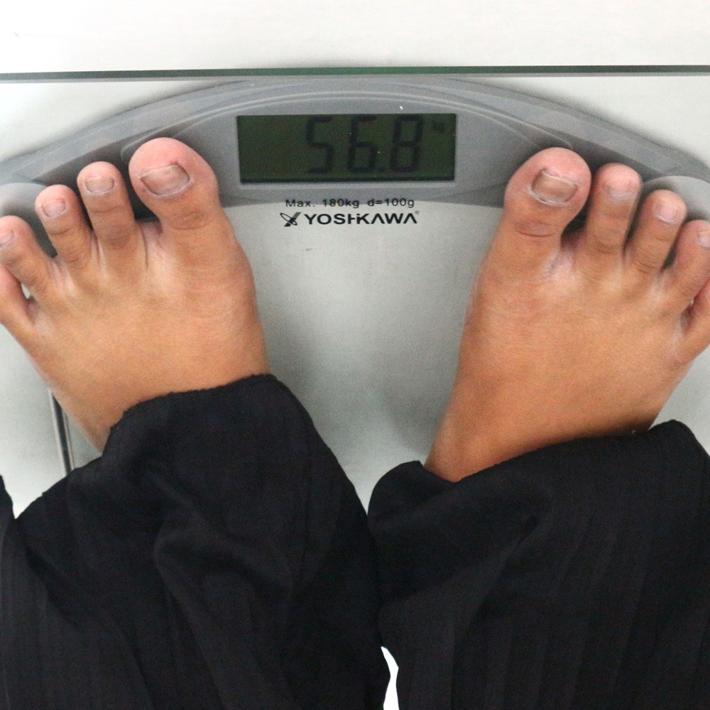 Timbangan Digital Kotak Yoshikawa 180 kg / Timbangan Berat Badan