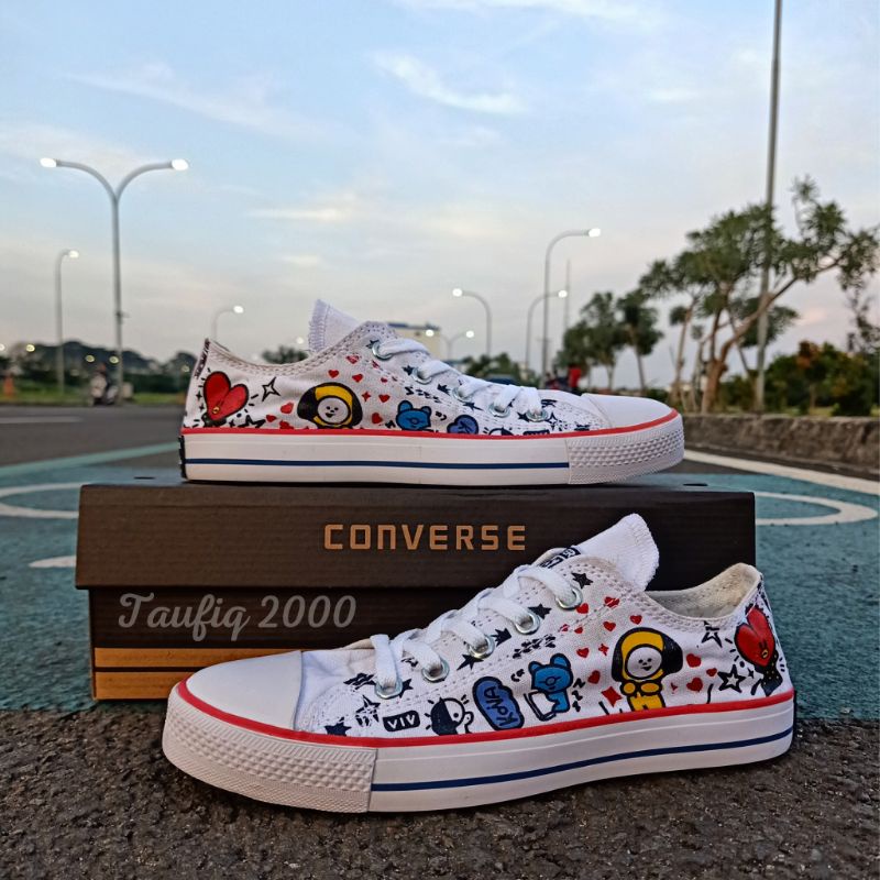 Sepatu Converse BTS BT21 Anak dan Dewasa Karacter putih list merah dan Putih list hitam