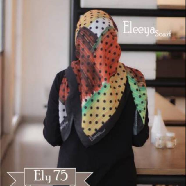 HIJAB SEGIEMPAT MOTIF  ELY 75 II Eleeya Scarf