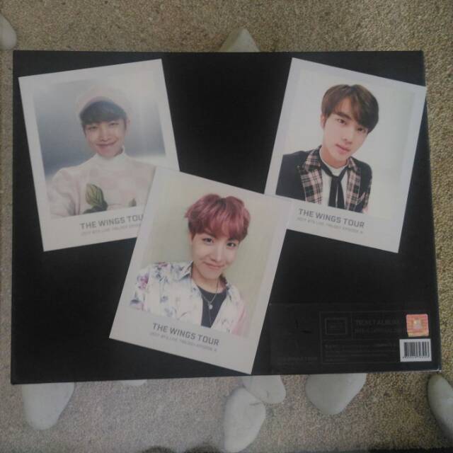 BTS - Official  The Wings Tour MD Ticket Album Mini Photo