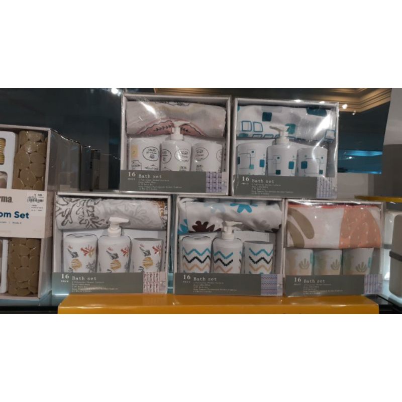 Bath set plus curtain informa