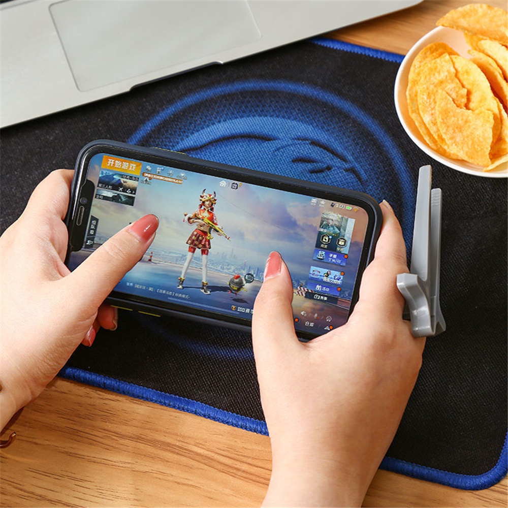 SUYOU New Play Games Hand Phone Finger Chopsticks Accessory Creative Anti-dirty Lazy Assistant Clip Snacks/Multicolor