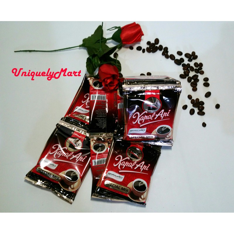 

Kopi Bubuk Instant Sachet 10 pcs / renceng : Kapal Api Special Mix Kopi + Gula & Kapal Api Susu