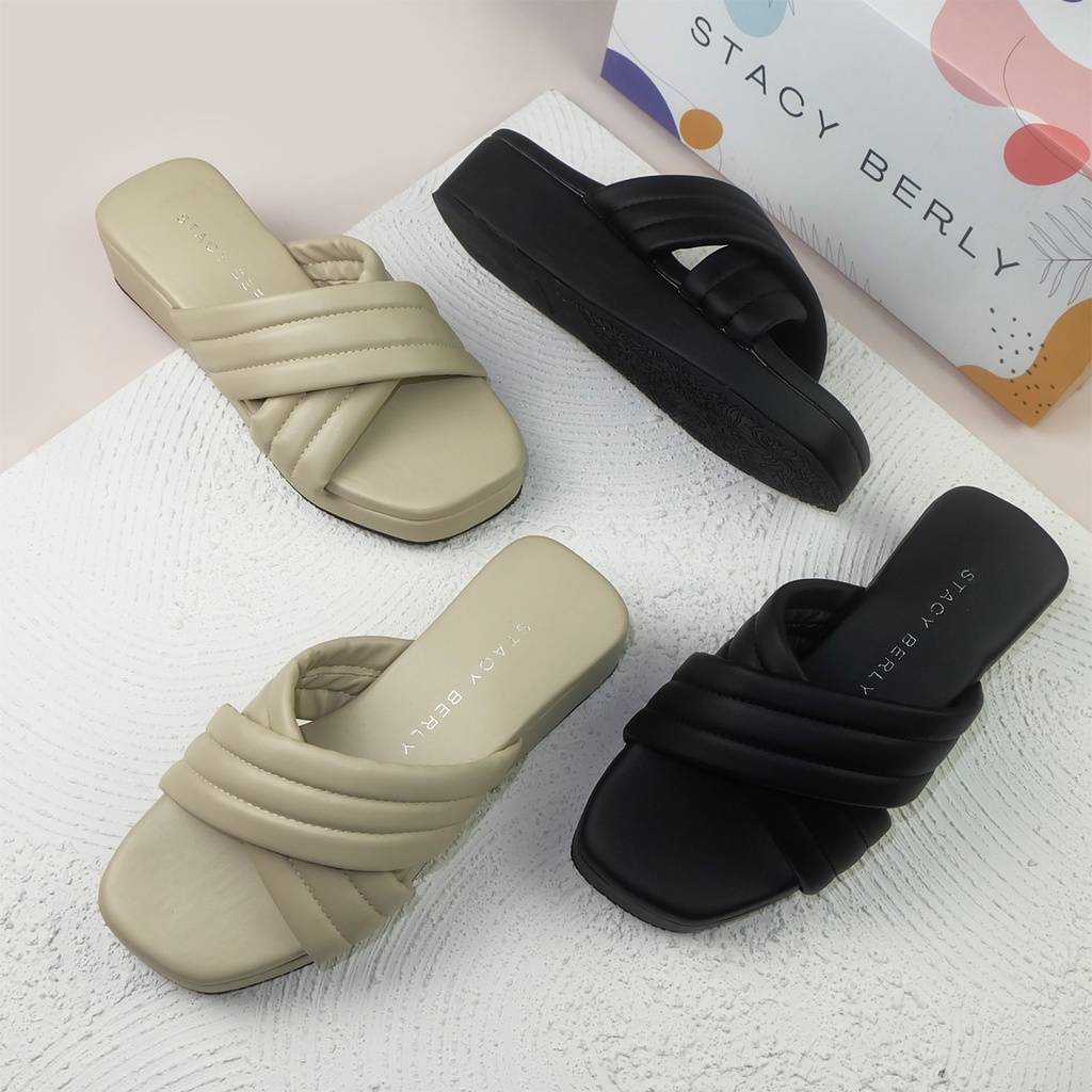 Stacy Berly Lenna Sandal Wanita