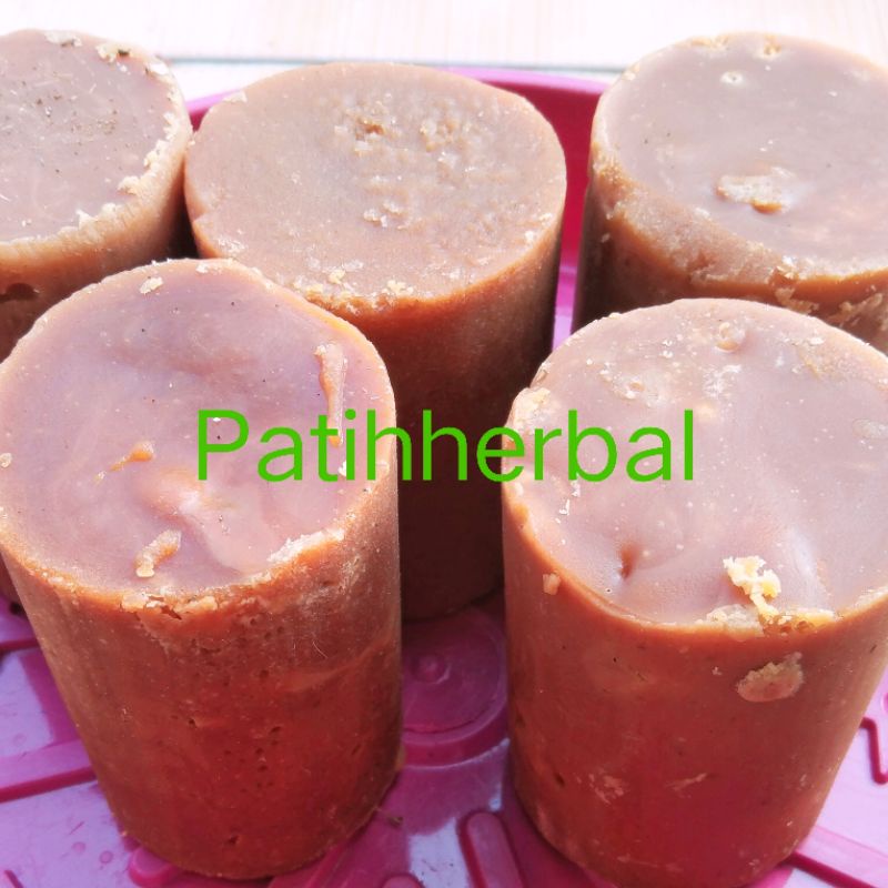 

Gula Aren Super Asli 100% dari air nira pohon aren per 1 buah atau 1 gandu